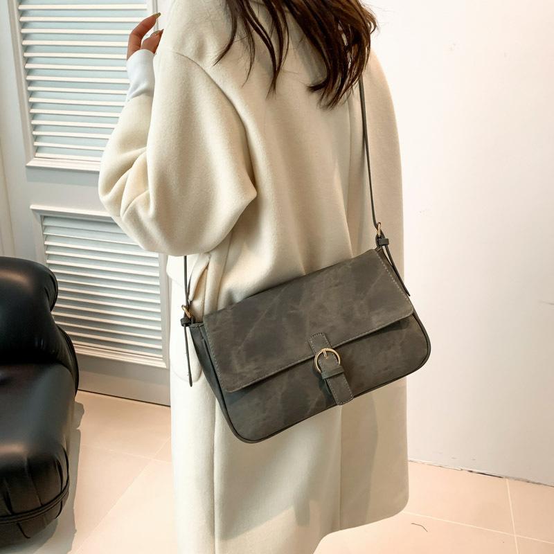 Leisure Soft Leather Shoulder Bag, Envelope Bag, Large Capacity for Work and Commuting Cross-body Bag