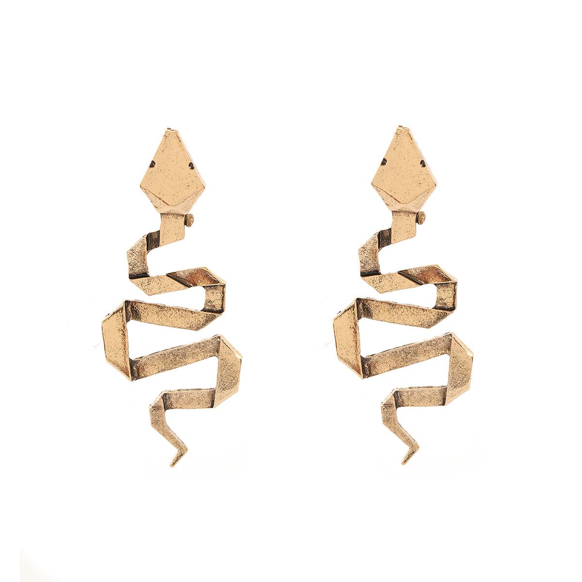 European and American Retro Old Geometric Origami Snake Stud Earrings Punk Exaggerated Earrings Women s Three-dimensional Earrings золотой