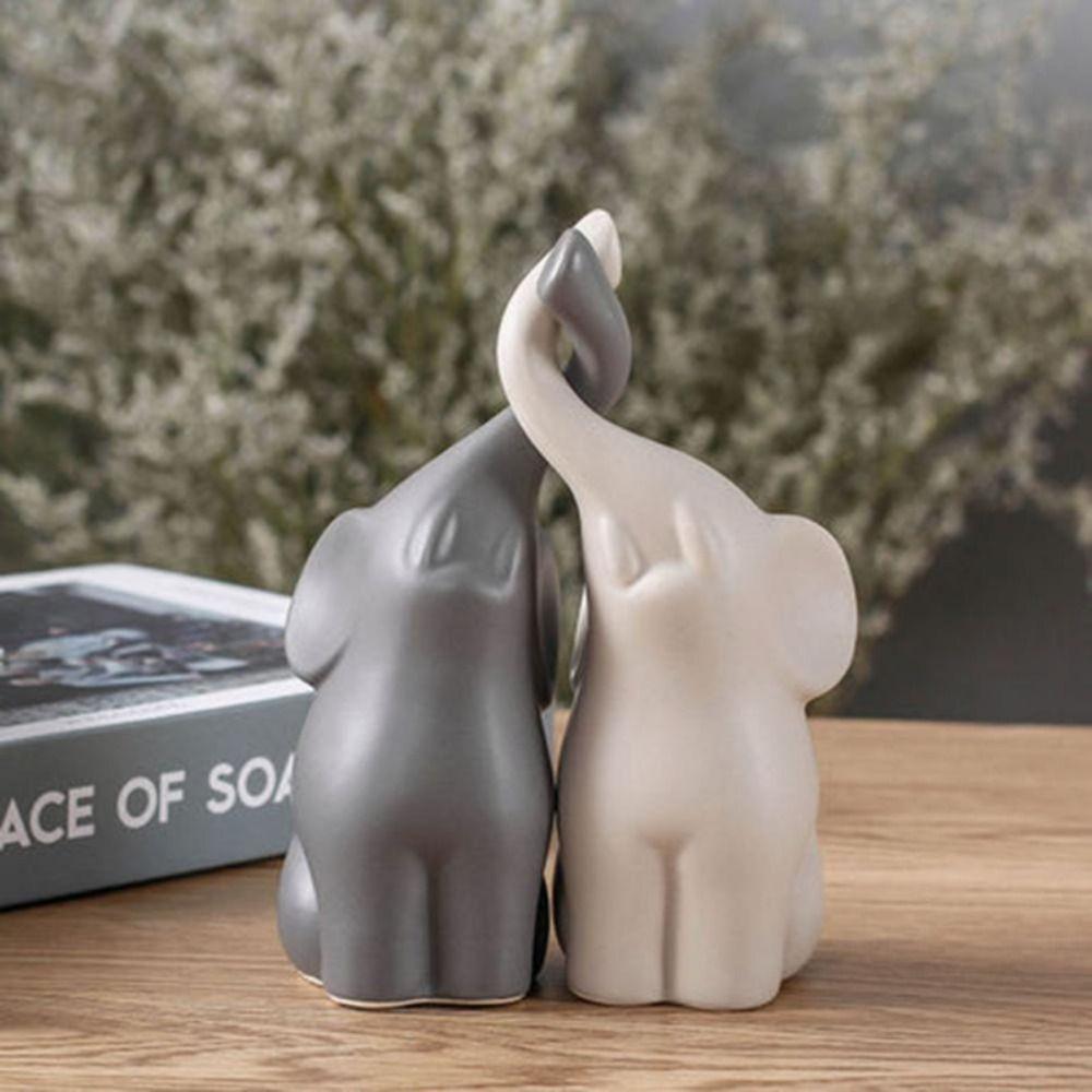 2 Sets of Ceramic Couple Elephant Double Elephant Elephant Sculpture Fashion Bedroom