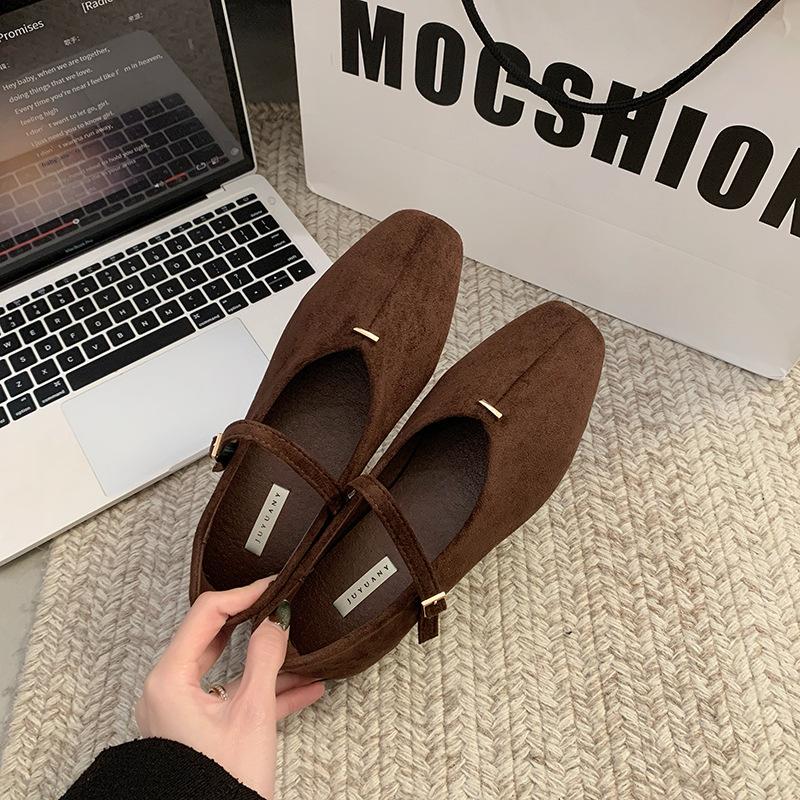 

Flat bottom suede black commuter single shoes women s shoes new spring and autumn square head soft sole Mary Jane shoes 35 коричневый