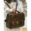 Vintage Weibliche Leder Umhängetasche Frauen Große Kapazität Schulter Umhängetaschen Student Schultaschen Mode Pendler Rucksäcke
