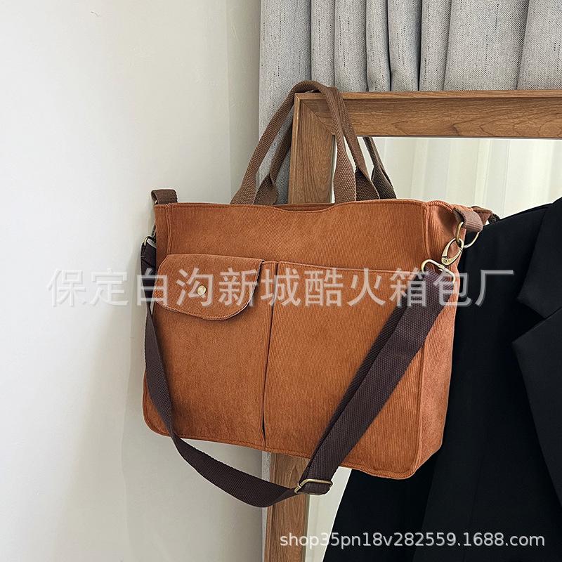 Damentasche Tragetasche Handtasche aus Cord Neue Umhängetasche Stilvolle und einfache Umhängetasche Große Kapazität
