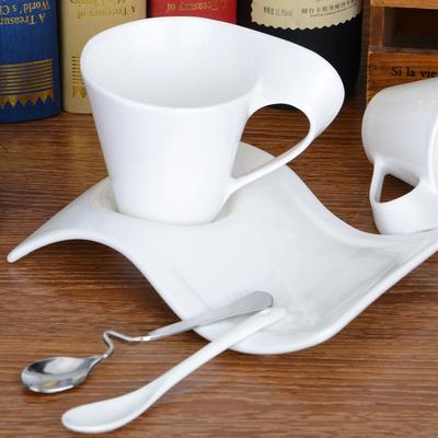 Creative Wavy Espresso Cup Saucer Set Porcelain Milk Breakfast Mug Ceramic White Couple Mug 90ml/130ml/200ml300ml Tea Coffee Cup