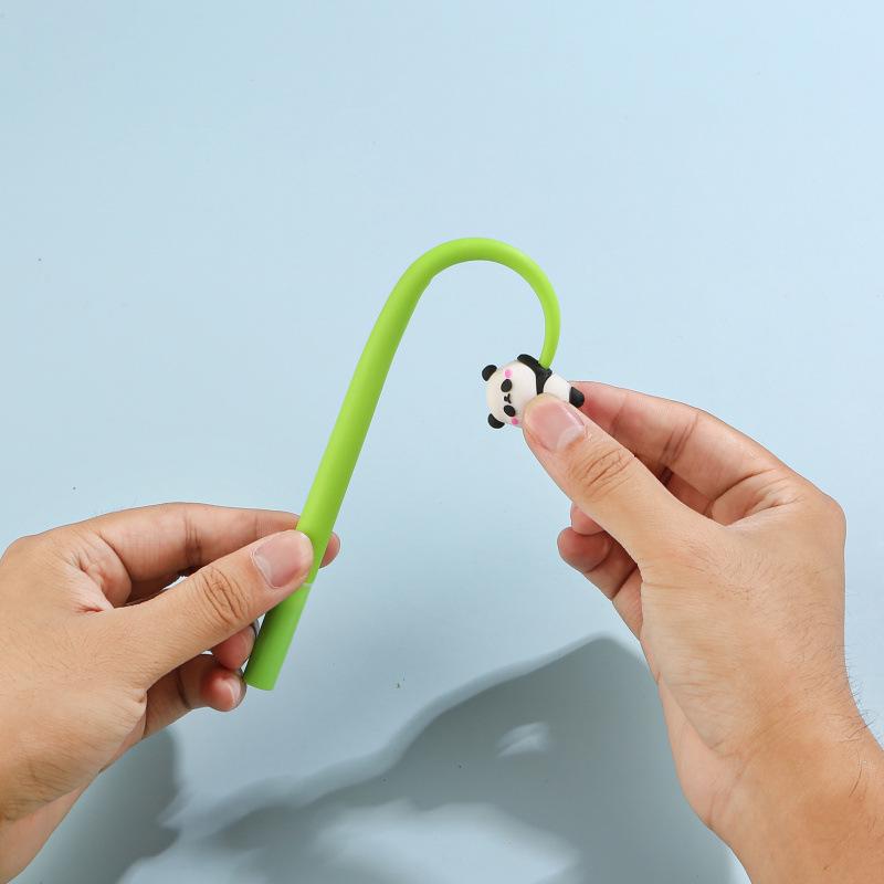 Cartoon Panda Wiggle Pen - Soft Rubber, Neutral Ink, Creative Gift for Students