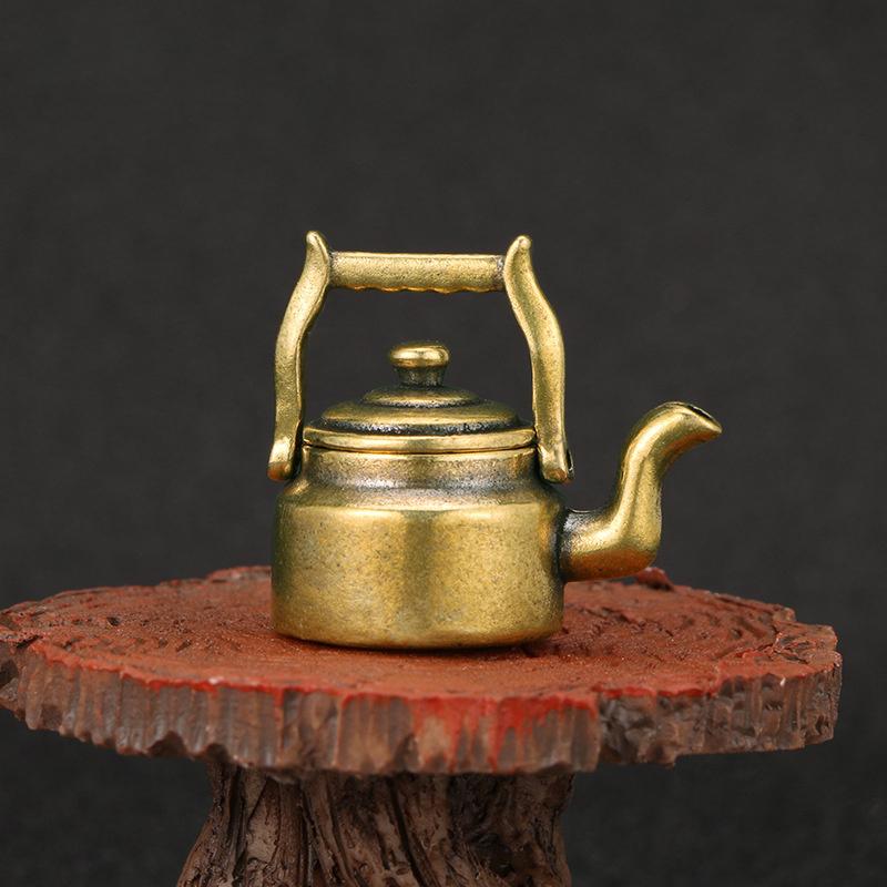 Mini Bule de Cobre Vintage para Ponta do Dedo Bule de Chá Queimador de Incenso de Bolso Latão Retrô Animal de Chá Acessórios para Decoração de Casa Ornamento de Mesa