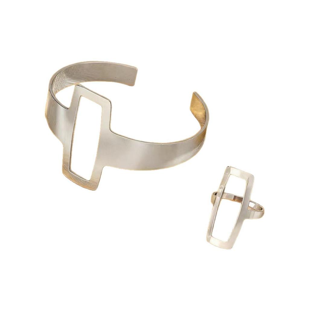 2025 Women's Geometric Open Bangle Ring Set: Metal Design with Retro Flair