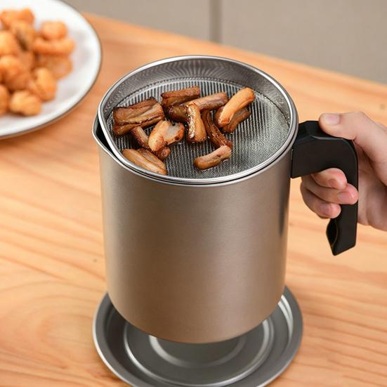 Bacon Grease Container with Filter And Lid 1.4/1.7/2.0L Carbon Steel Lard Jar for Cooking And Storage Easy-Grip Handle Rust Resistant Pot for Frying
