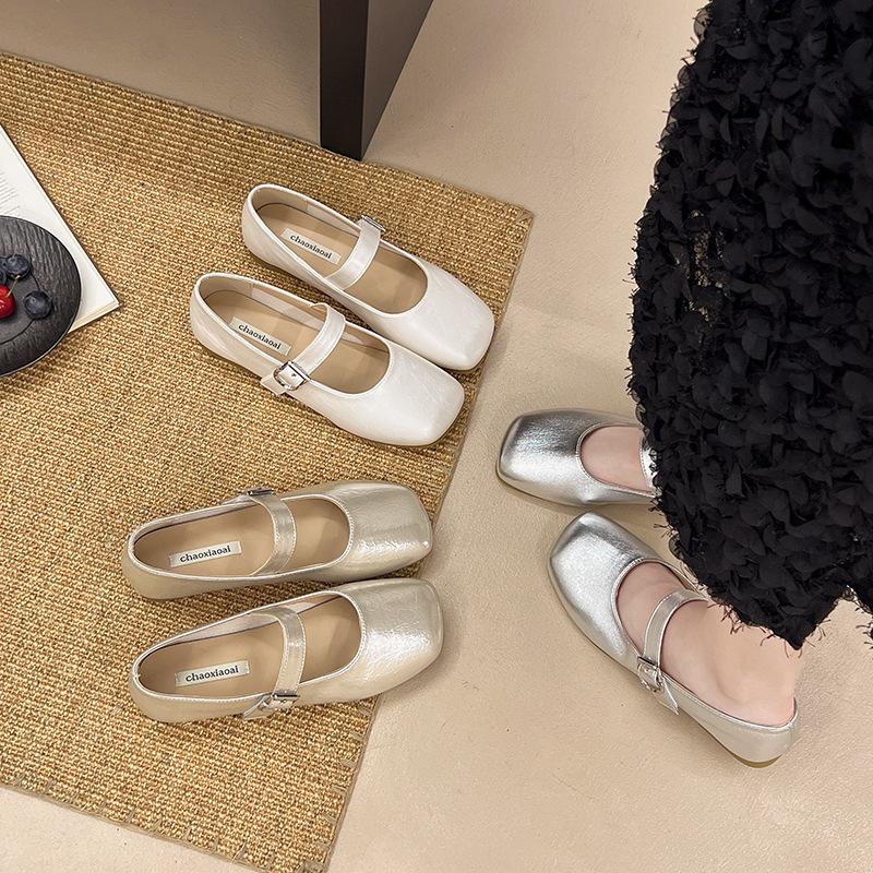 Retro Mary Jane shoes women's skirt 2025 spring and summer new one-word buckle gentle wind women's shoes soft sole is not tired