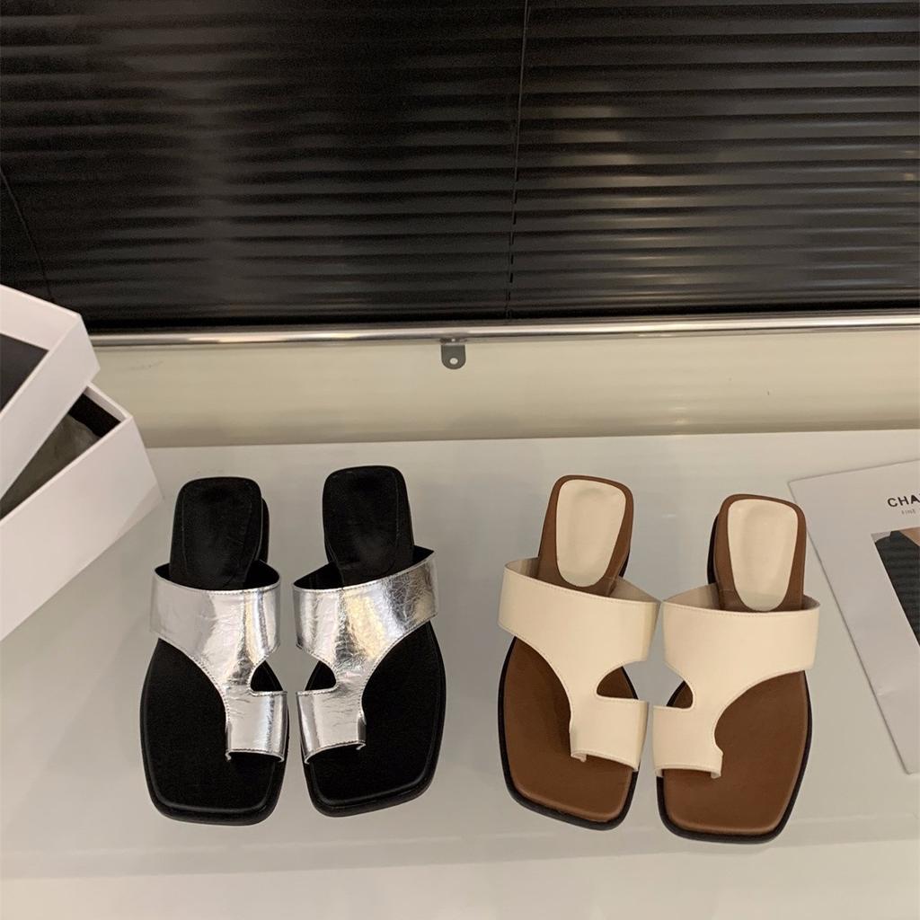 Wedge heel silver toe French cool slippers fairy shoes 2025 summer wear soft-soled vacation beach sandals