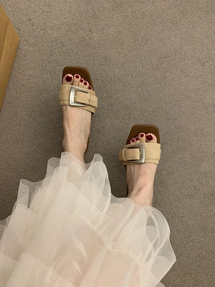 Thin Heels Are Not Tired, Feet Are Open-toed, Cool Slippers, Women Wear New Belt Buckles, Square Head, One-word Slips.