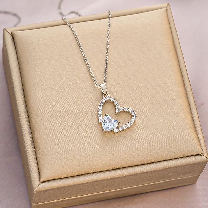 Exquisite Micro-Inlaid Full Diamond Real Gold Titanium Steel Necklace - Women's Luxury Clavicle Chain