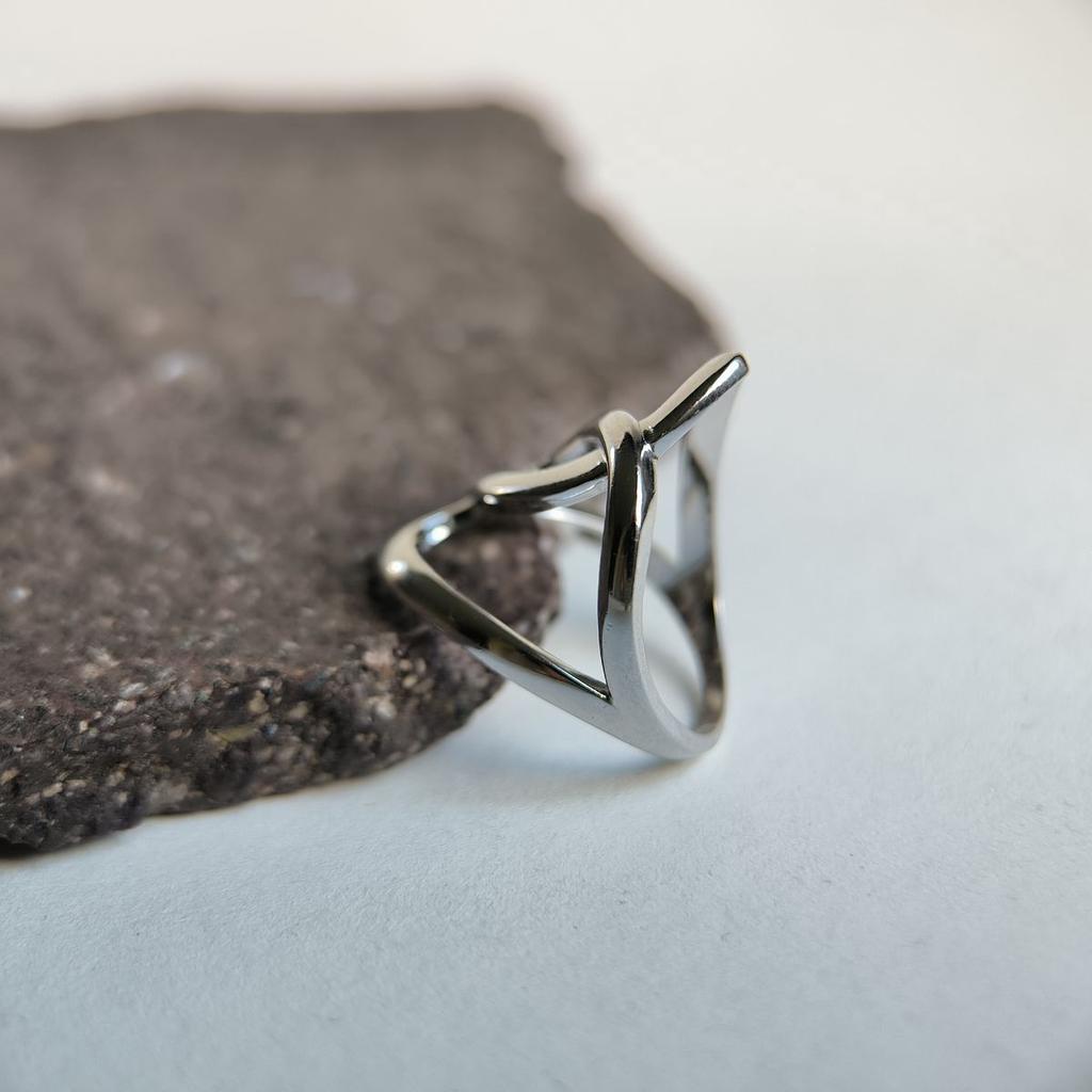 Silver Ring with No Stones, Product Weight 6.2 G (2191940)