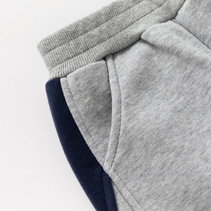 Spring and Autumn small-footed trousers boys' Korean version of loose trendy brand straight-leg leggings casual trousers trendy sports trousers
