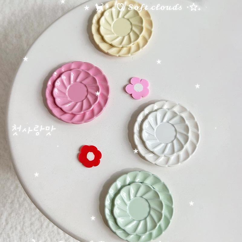 Nordic Style Miniature Candy Color Dollhouse Dining Plate Toy Ornament (D592)