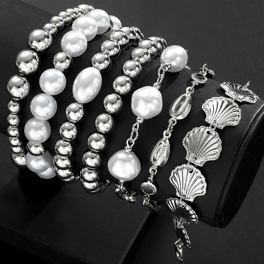 7 Pcs Boho Shell Pearl Beaded Bracelet Set For Women Fashion Stackable Charm Bracelet Beach Jewelry For Party Daily Wear Gifts