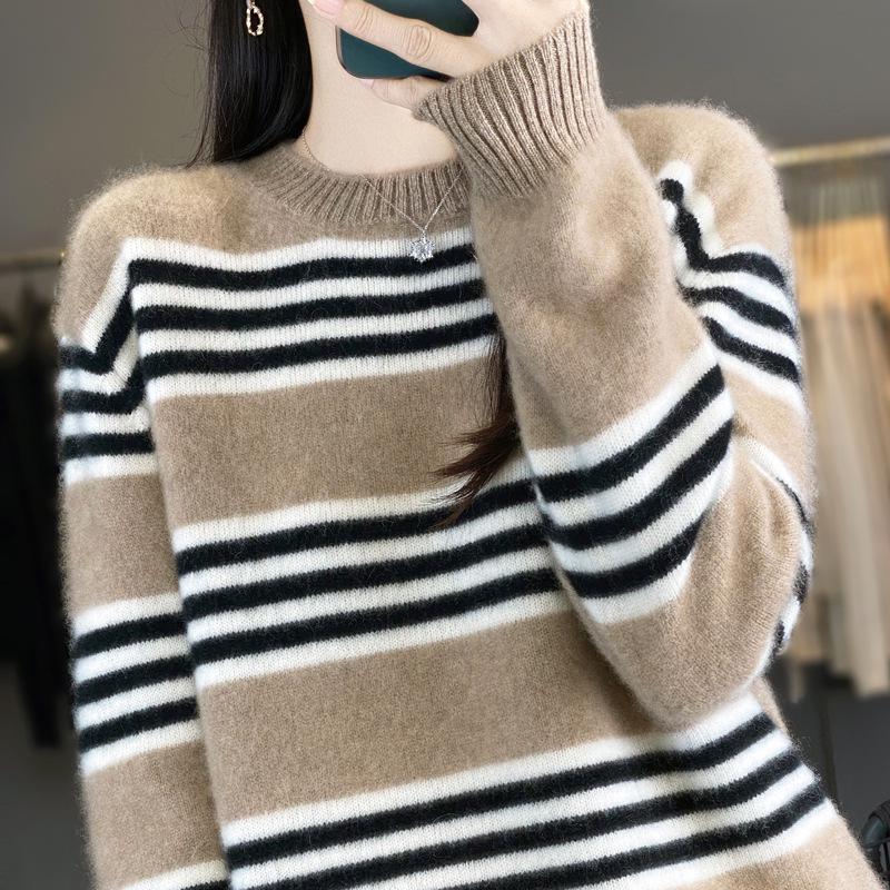 Retro College Style 100% Wool Striped Round Neck Sweater - Thick, Warm, Versatile Autumn/Winter Top