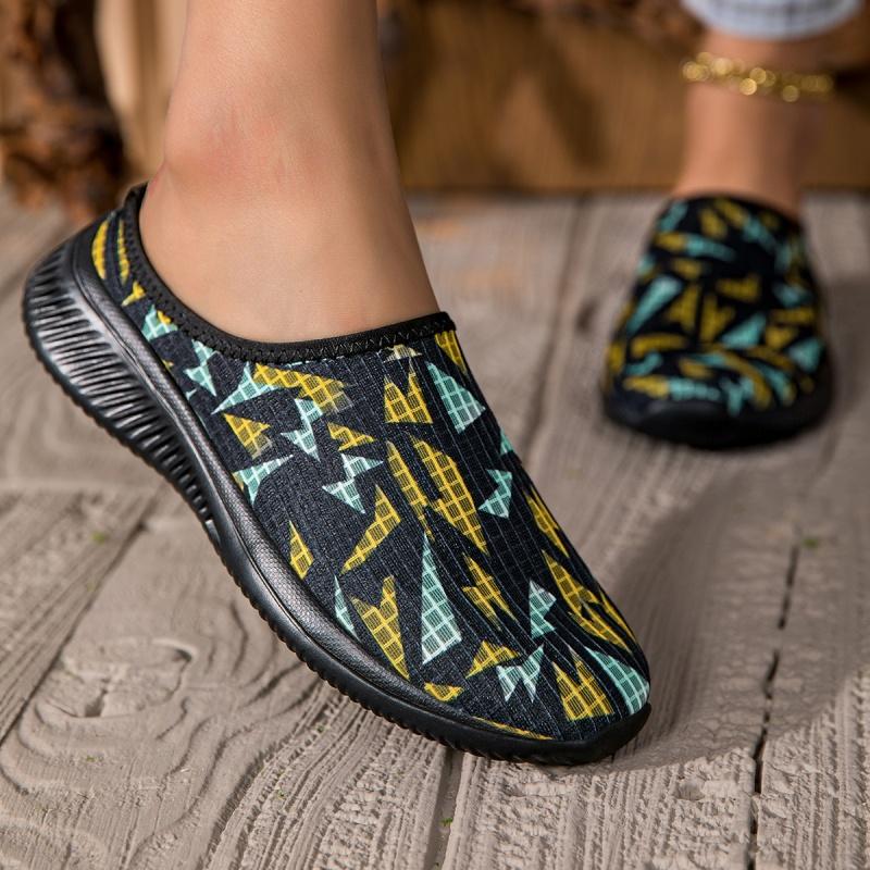 

Легкие Дышащие Женские Повседневные Туфли Полушлепанцы С Круглым Носком Балетки Слипоны Обувь для Отдыха Обувь для Ежедневной Ходьбы Мягкая Подошва 36 чёрный