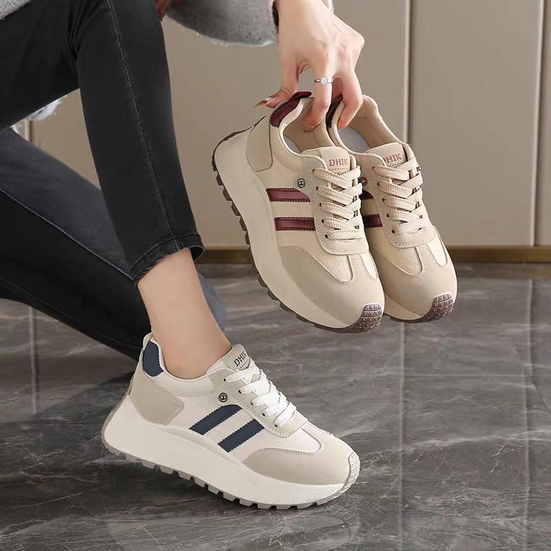 Stepping on shit sneakers women's four-season foot small waffle Forrest Gump shoes women's lightweight non-slip running platform dad shoes