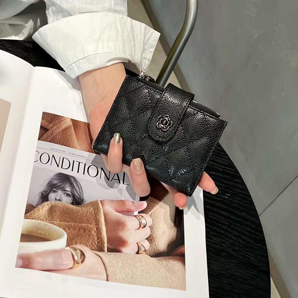 

Genuine Leather Caviar Women Wallets First Layer of Cowhide Short Wallet Branded Style Coin Purse Camellia Zipper Hasp Billfold Without Logo чорний