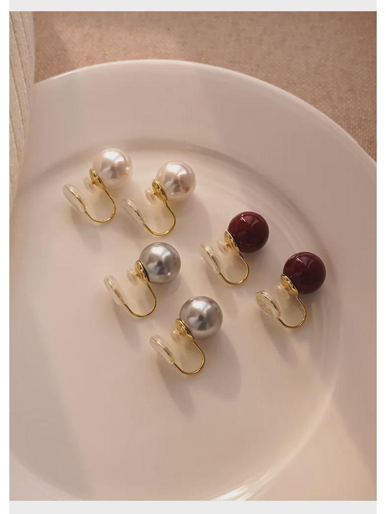 Shijiazhenduo Gray Pearl Earrings: Upgraded Silicone Ear Clips for Comfort and Style