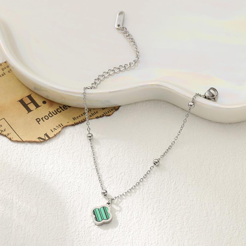 

Кисточка Браслет Четырехлистный клевер Сетевой красный Универсальный Легкая роскошь Не теряет цвет Женский браслет