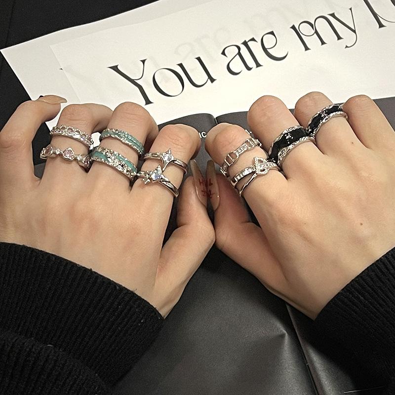 Niche Design Couple Ring Personality Retro Dripping Oil High Sense Retro Cold Wind Open Index Finger Ring Woman