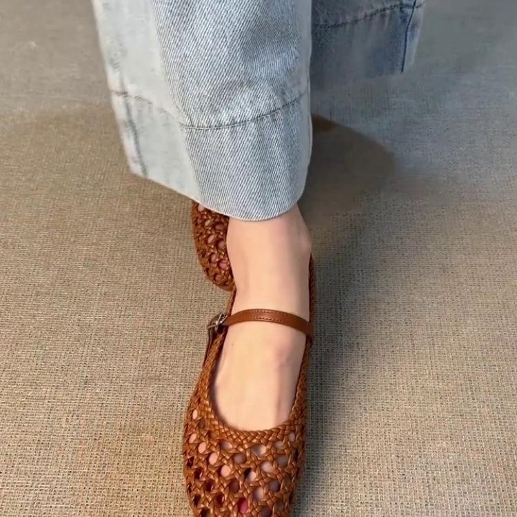 Sheepskin French hollow woven flat-soled sandals women's summer outer wear woven belt light mouth pig cage shoes Mary Jane single shoes
