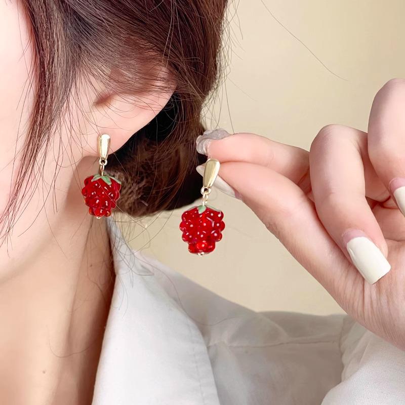 Cercei Ancola Roșu Argintiu Geometrici cu Picătură de Ulei - Modă Retro Manșete de Urechi High-End pentru Femei