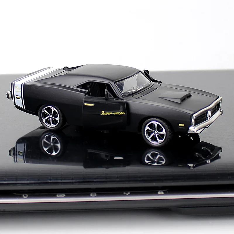 1/36 Dodge Classic Car Alloy Model Car Model Jewelry Metal Return Toy Gift Ornaments