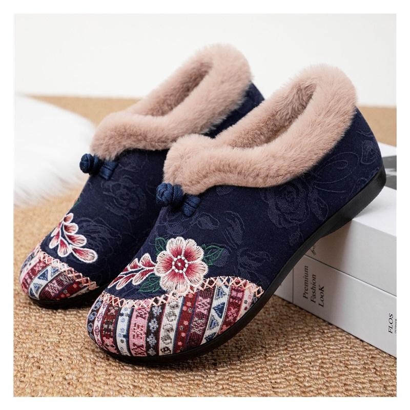 Women's Winter Velvet Thick Cotton Shoes Embroidered Casual Shoes