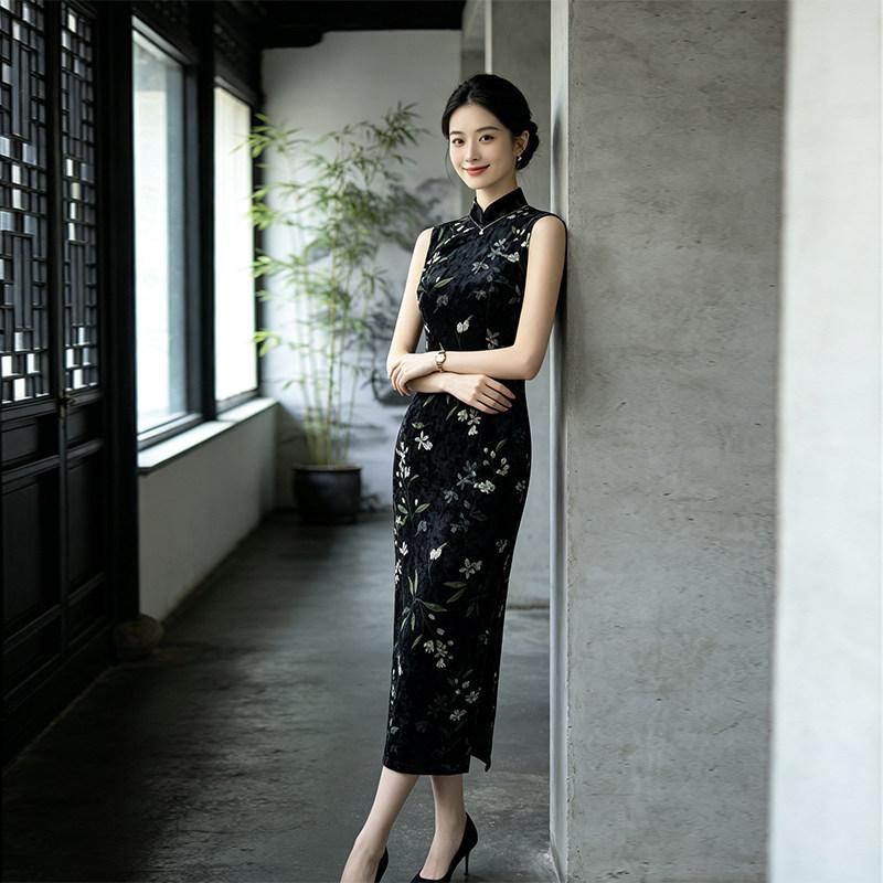 Black velvet sleeveless national style new Chinese style Suzhou long cheongsam improved young 1011 new women's high sense