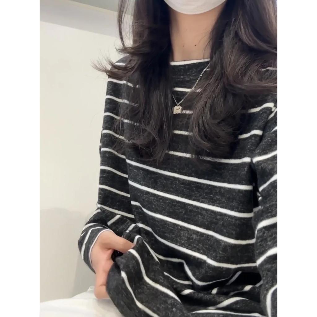 Polished thickened wool knitted sweater for women's autumn and winter contrasting colors, striped bottoming top, versatile temperament, front shoulder