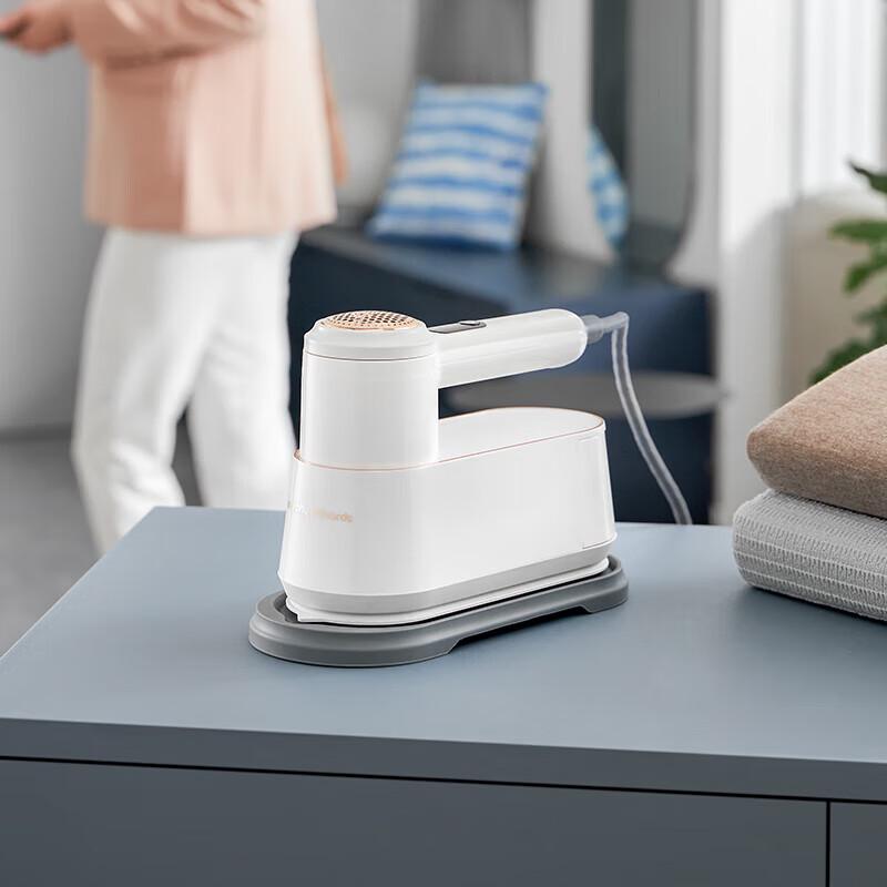 Morphy MR2032 Handheld Garment Steamer CN plug (adapter included)