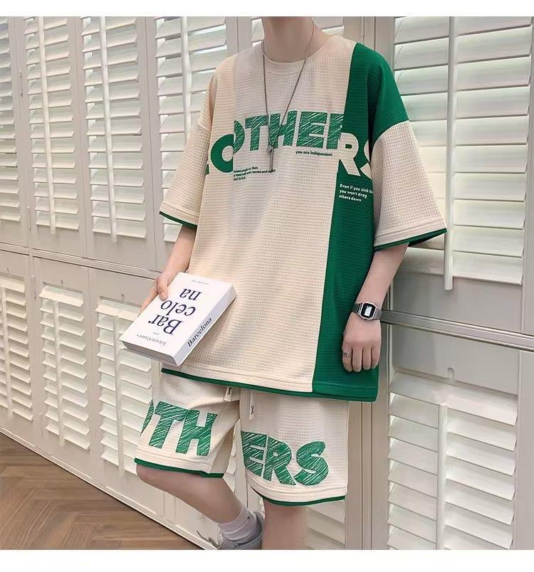 Trendy Short-Sleeve Waffle T-Shirt & Casual Sports Set for Teen Boys