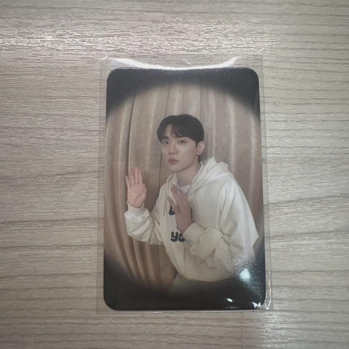 

Lucy Cho Wonsang Cho Wonsang Wa Chang Concert Lucky Draw Concave Lens Photocard