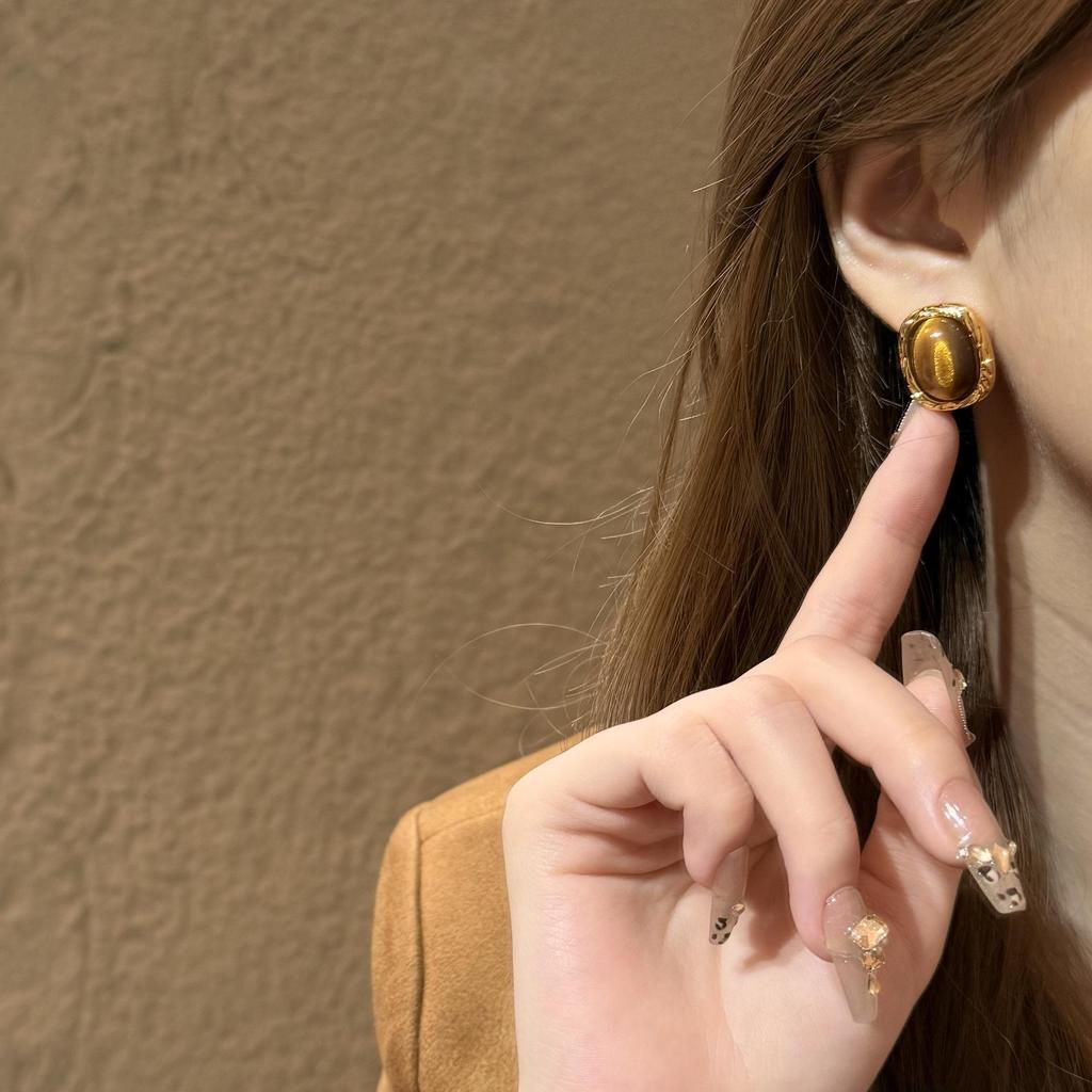 2025 Retro Fashion Geometric Stud Earrings in Tiger Eye & Cat Eye for Women