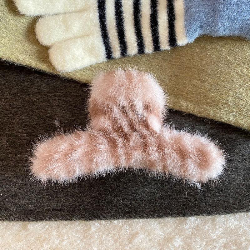 Plush Hair Clip Autumn Winter Woman Hair Accessories Large Shark Clips Fashion Girls Headwear Korean Female Headdress