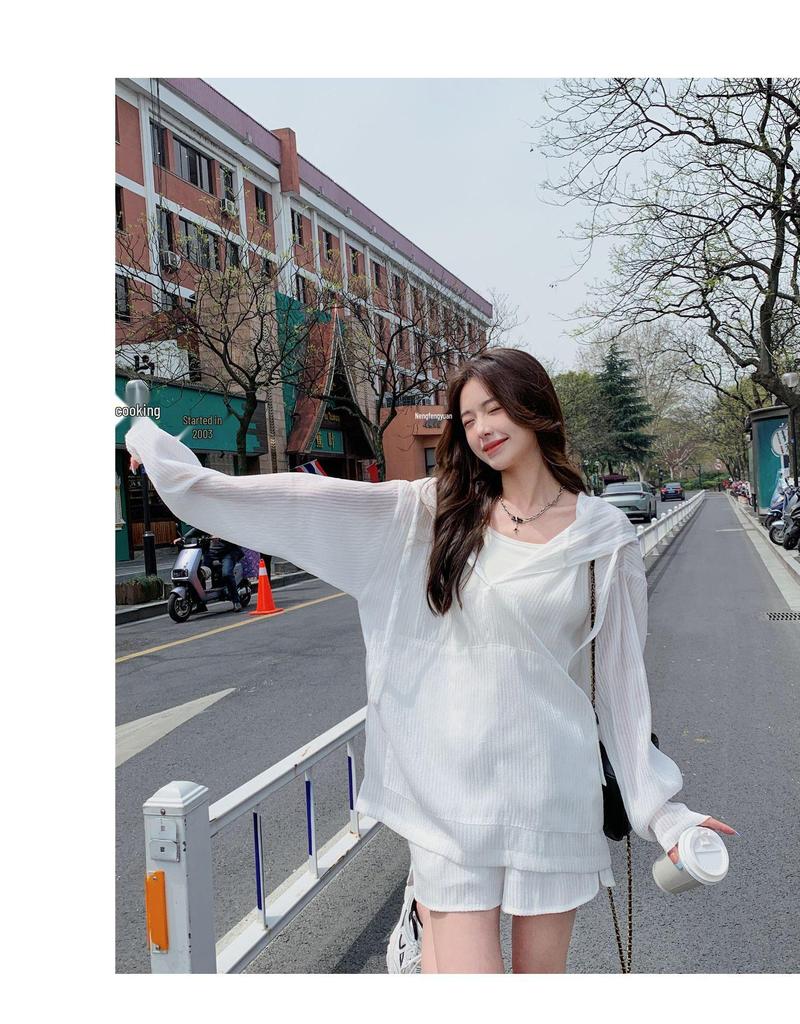 2025 Women's Summer Sun Protection: Loose White Hooded Long-Sleeve Top & Shorts Two-Piece Set