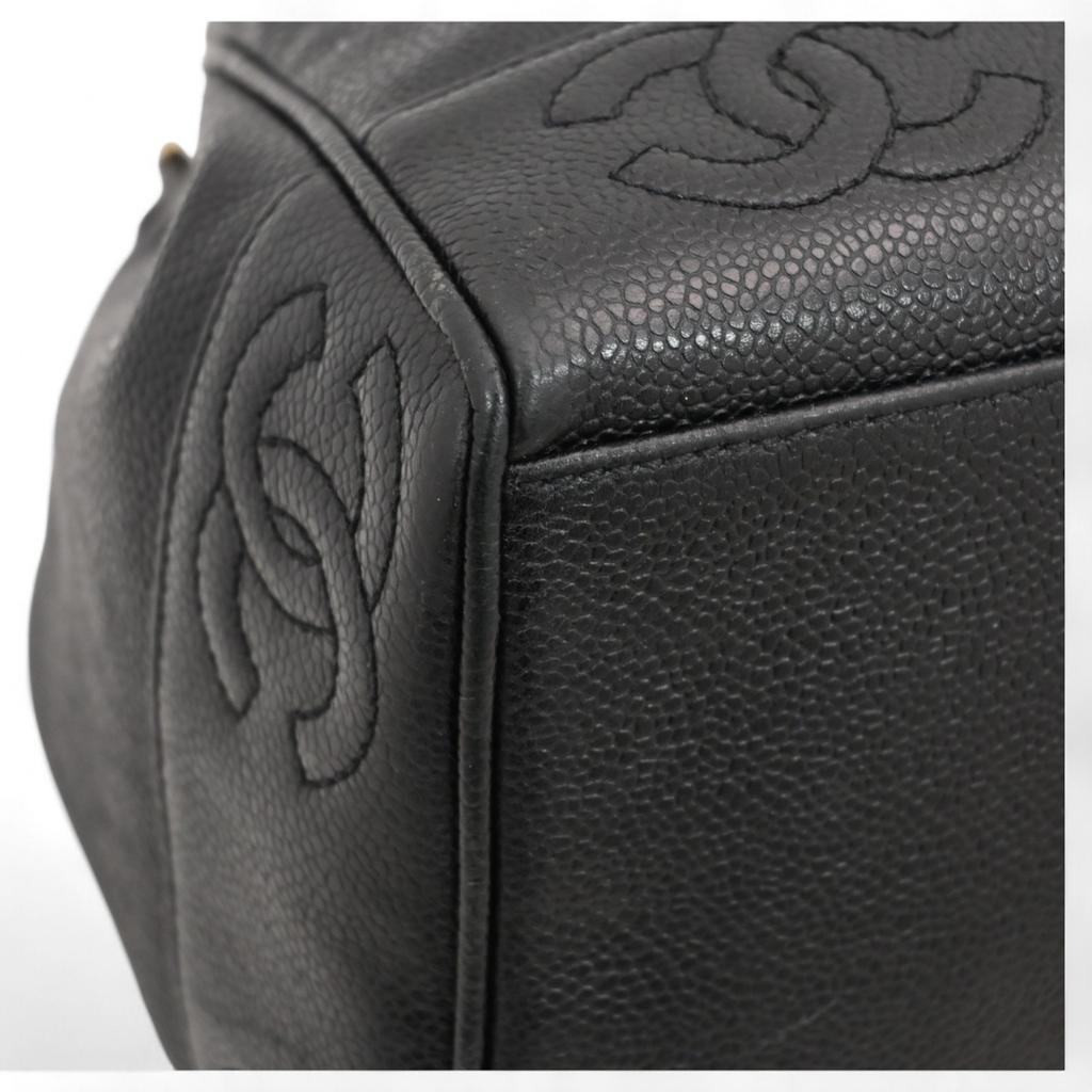 Auth CHANEL Drawstring Shoulder Bag Caviar Skin Coco Mark ch66170cc