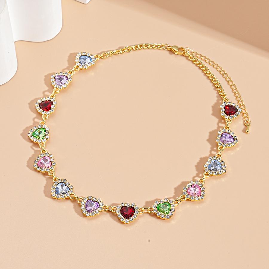 Super Flash Diamond Colored Love Clavicle Necklace Court Style Niche Necklace Set