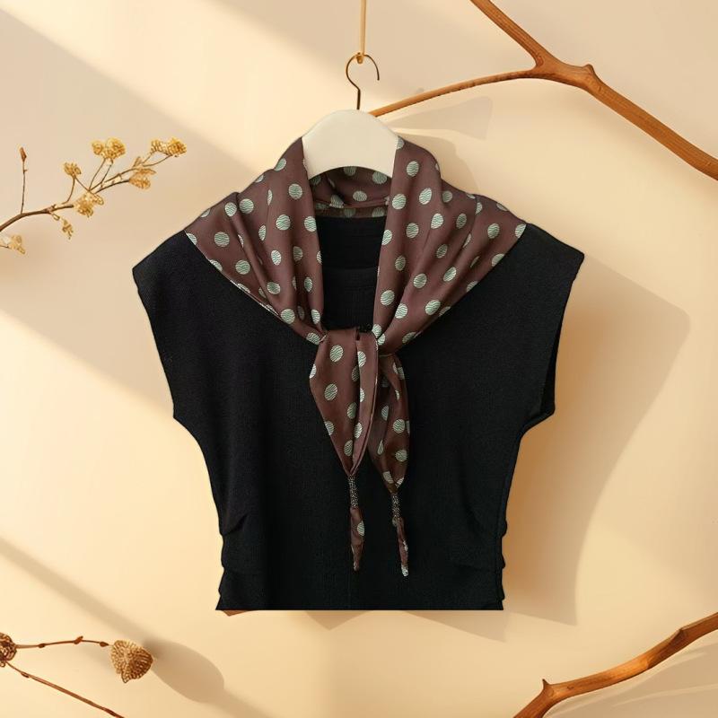 Retro cashew flower silk scarf women's waist triangle scarf belt jeans waist accessories travel versatile square scarf fart curtain