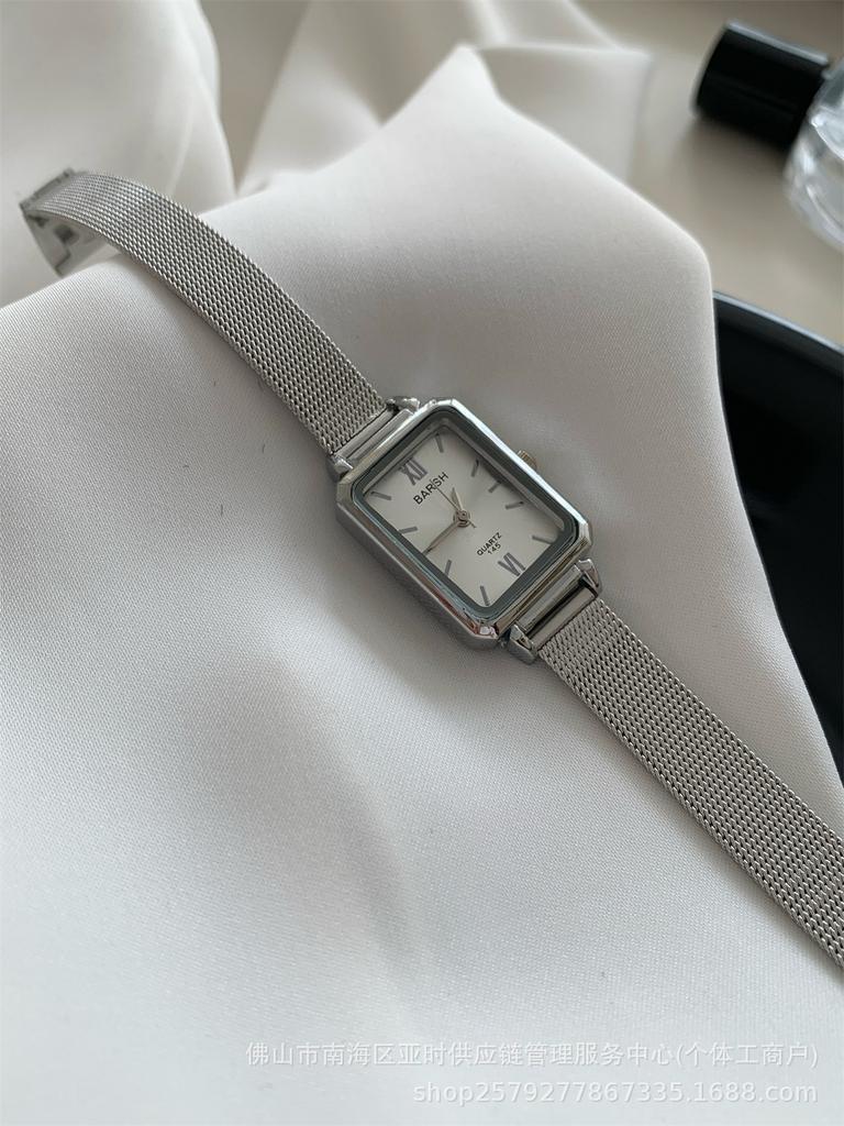 Mesh Belt Silver Powder Small Dial Square Women'S Watch Niche Temperament Student Simple Small Sugar Cube Fashion Versatile