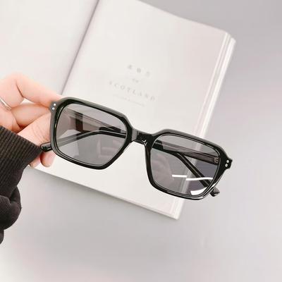 Occhiali e accessori – Occhiali da sole