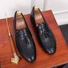 Fashion Men Business Fringed Shoes Men Casual Comfortable Designer Fashionable Pointed-toe Leather Shoes Banquet Shoes Sizes 38-46