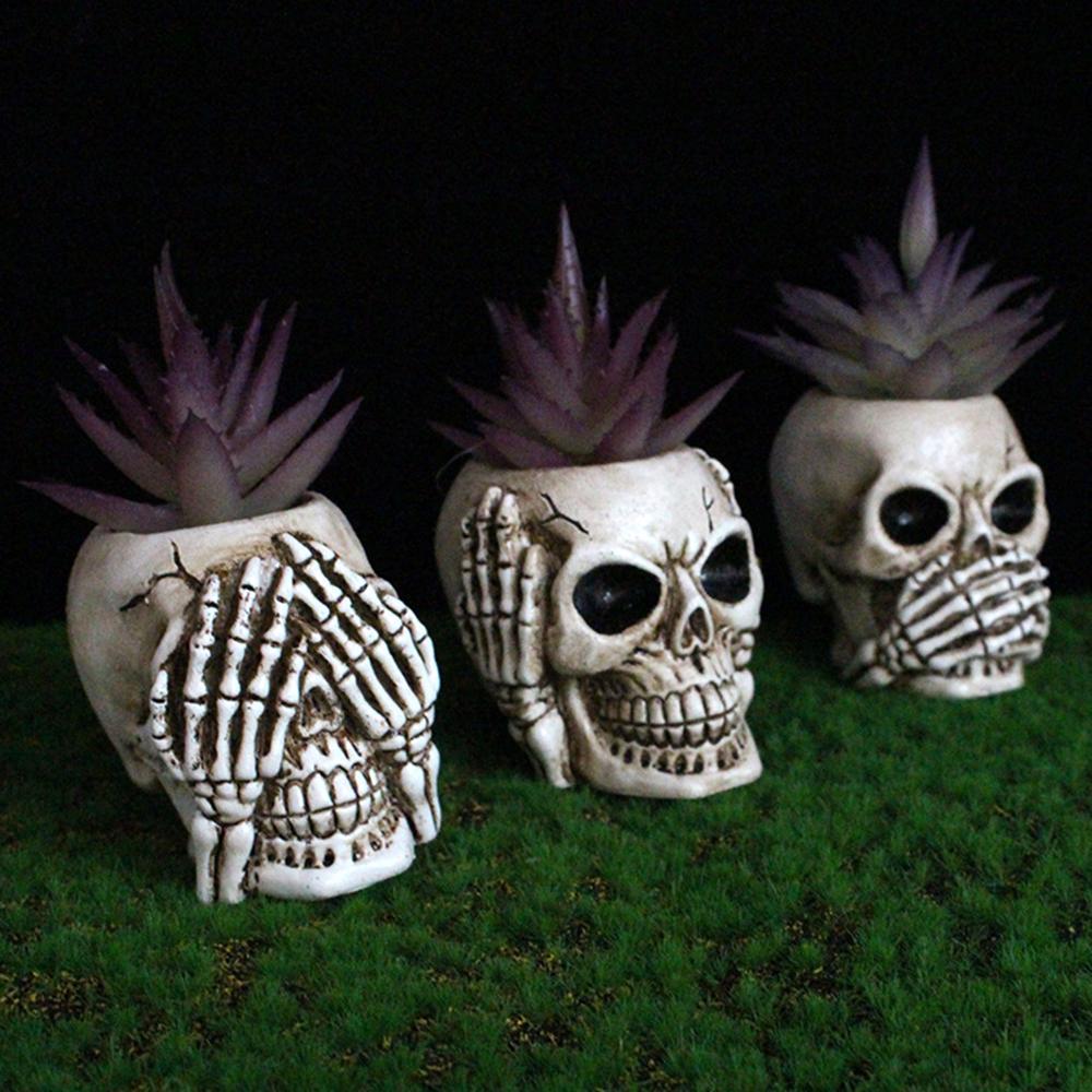 Skull Planter Decorative Resin Craft Outdoor Creative Balcony Decoration Skeleton Flower Pot for Garden Yard Artistic Home Decor