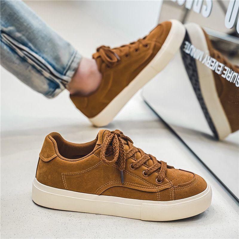 Fashion Man Shoe With Laces Flat Beige Casual Shoes for Men Height Increasing Adults Classic Original 2025 Trend Non-leather Sneakers