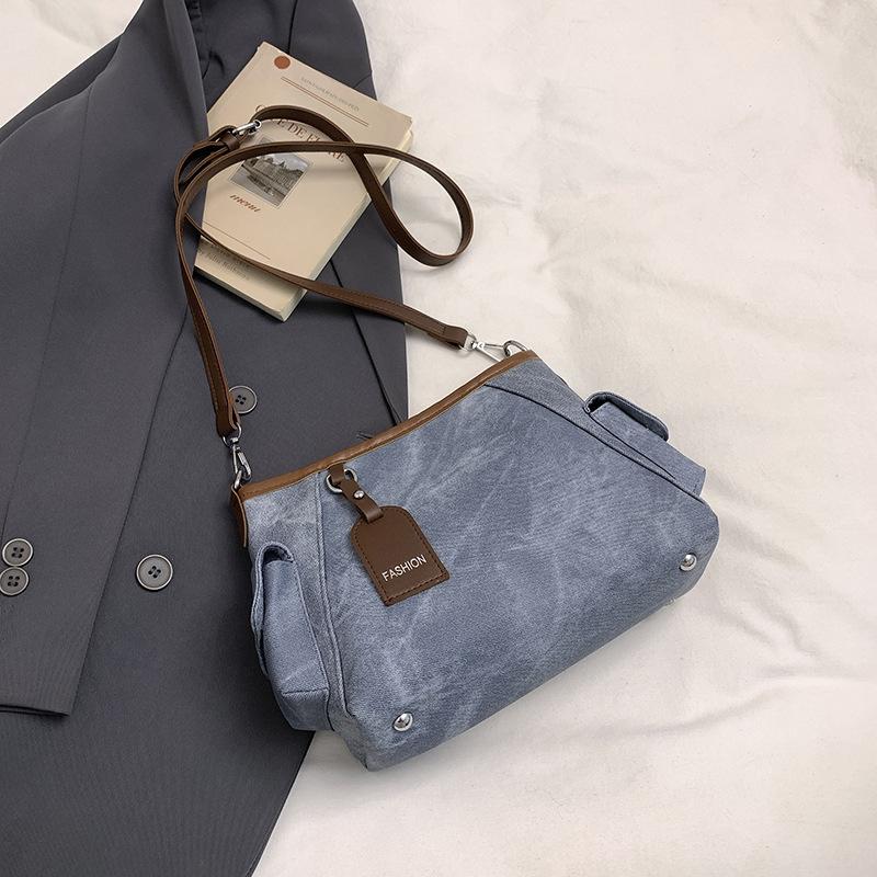 

Hobo Shoulder Crossbody Bag Women Large Capacity Commuter Versatile Minimalist Fall 2026 Handbag синий