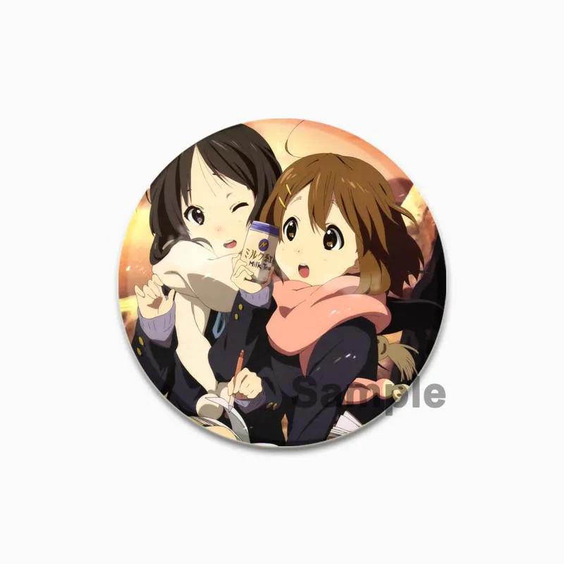 32/44/58mm Kotobuki Tsumugi Hirasawa Yui Akiyama Mio Tainaka Ritsu Cartoon Abzeichen Comic Brosche Pins für Kleidung Rucksack Schmuck Zubehör
