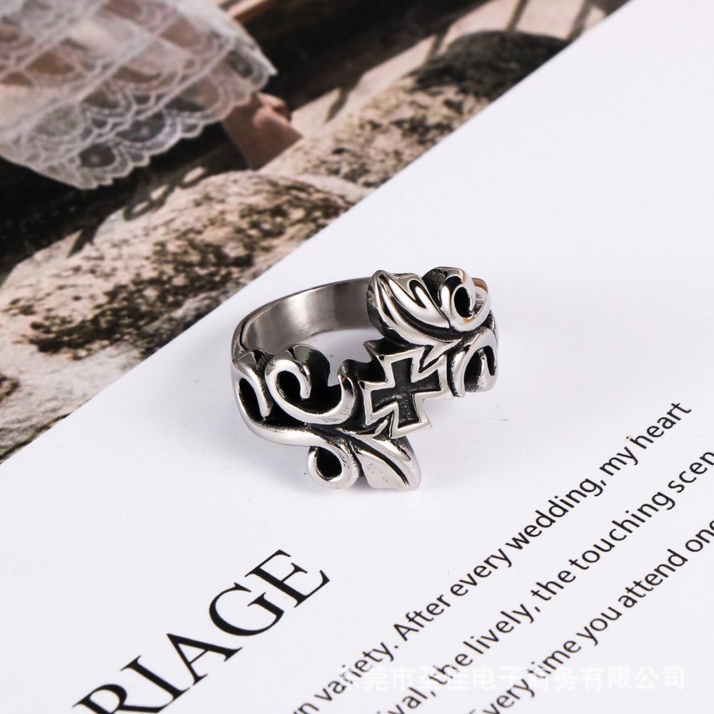 2026 Retro Ring, Fashionable Exquisite Flower Vine Casting Ring, Trendy Man Ring.