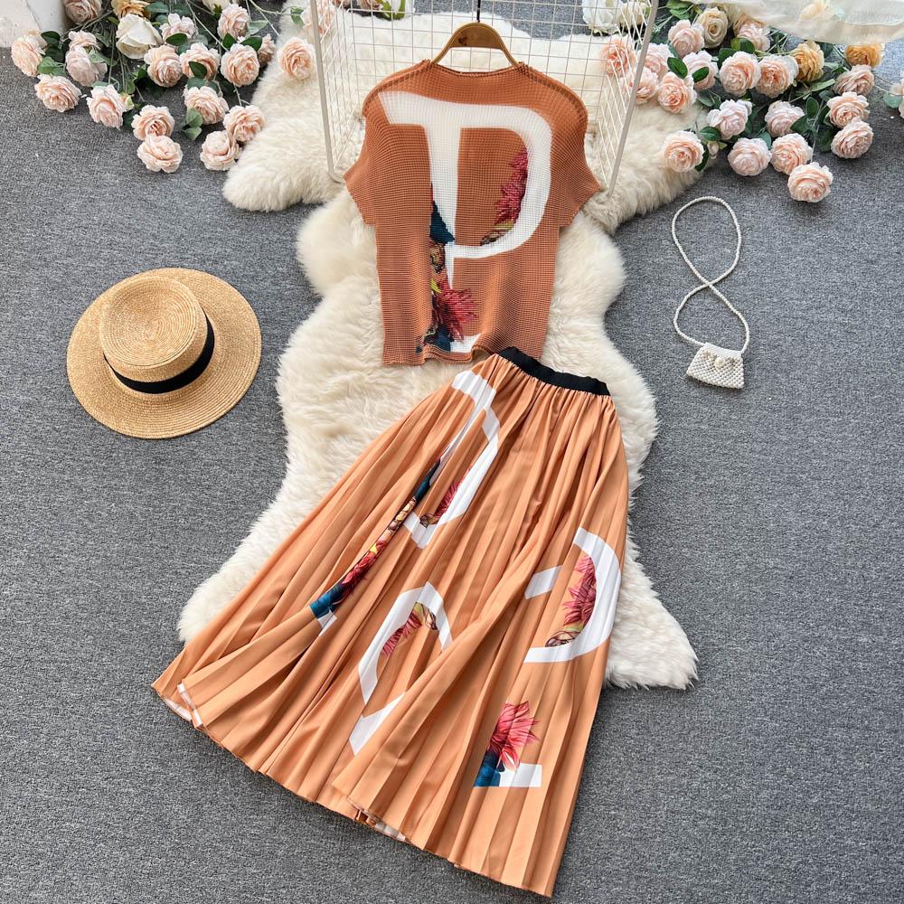 Autumn Europe And The United States Fashionable Lazy Loose Knit Top Plus Printed Pleated Half-Body Skirt Two-Piece Set